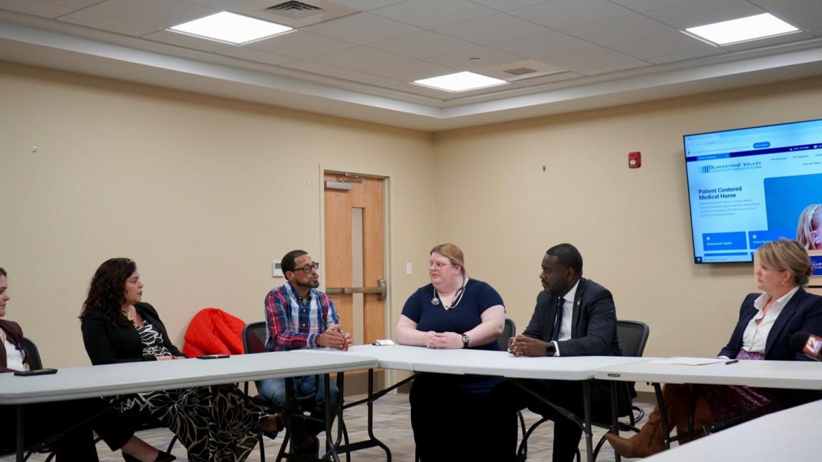 Ahead of Possible Republican Shutdown, Amo Rallies with Patients and Providers to Stop Further Health Insurance Hikes