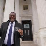 Amo Takes Oath of Office for 119th Congress